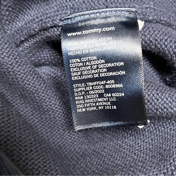 Tommy Hilfiger Boy's Quarter Zip Pullover Sweater Size Medium NWT 10/12 - Picture 3 of 3